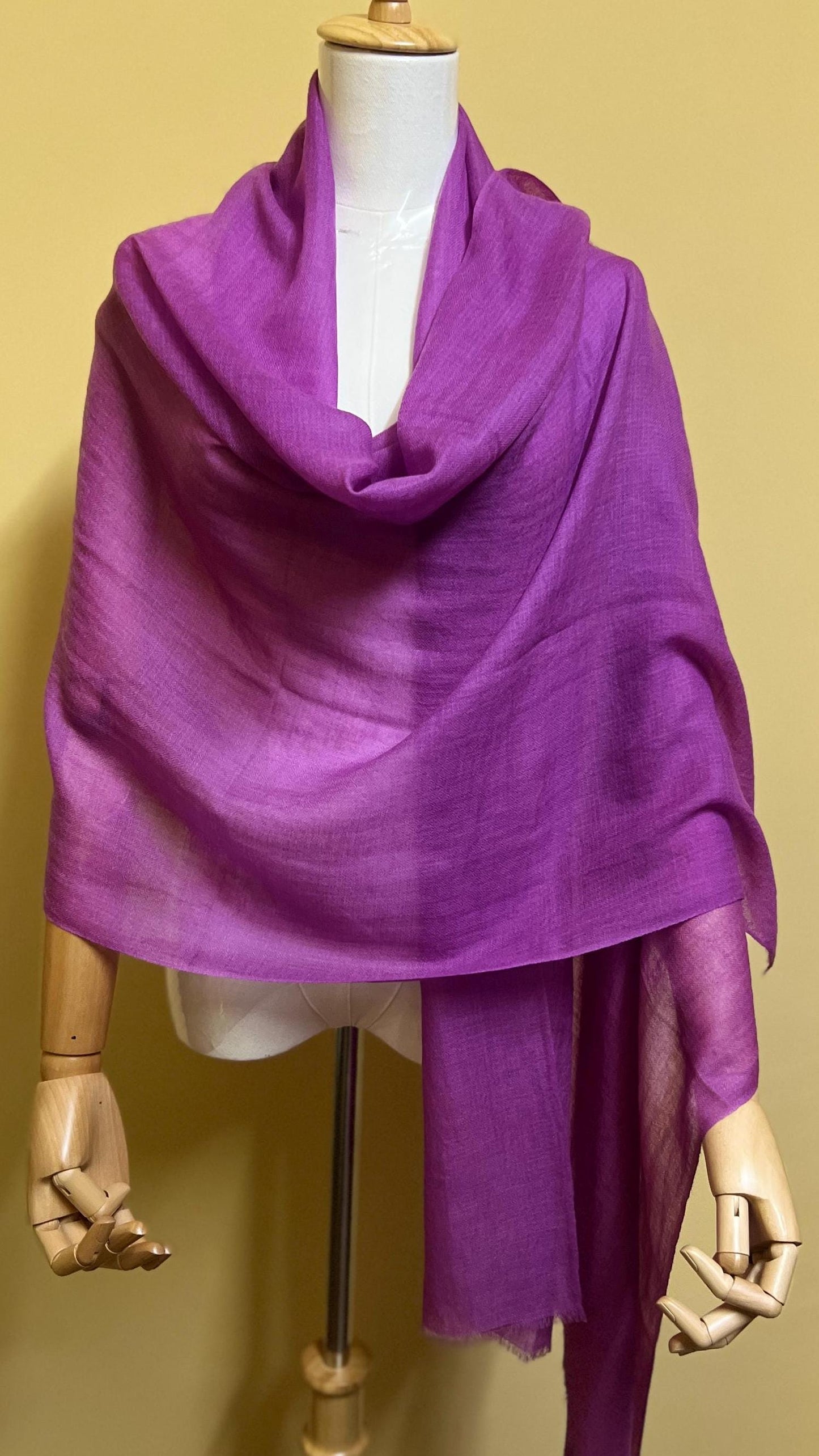 100% Pure Himalayan Cashmere Pashmina Shawl - Annapurna Fuchsia Pink