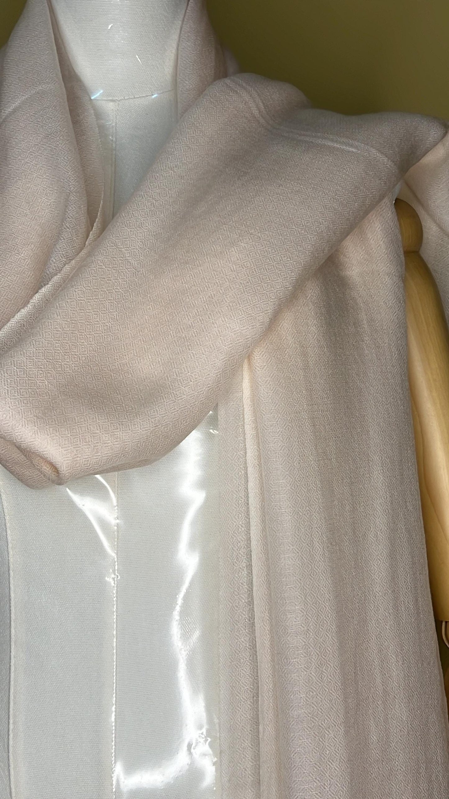 100% Pure Himalayan Cashmere Pashmina Shawl - Annapurna Pearl Pink
