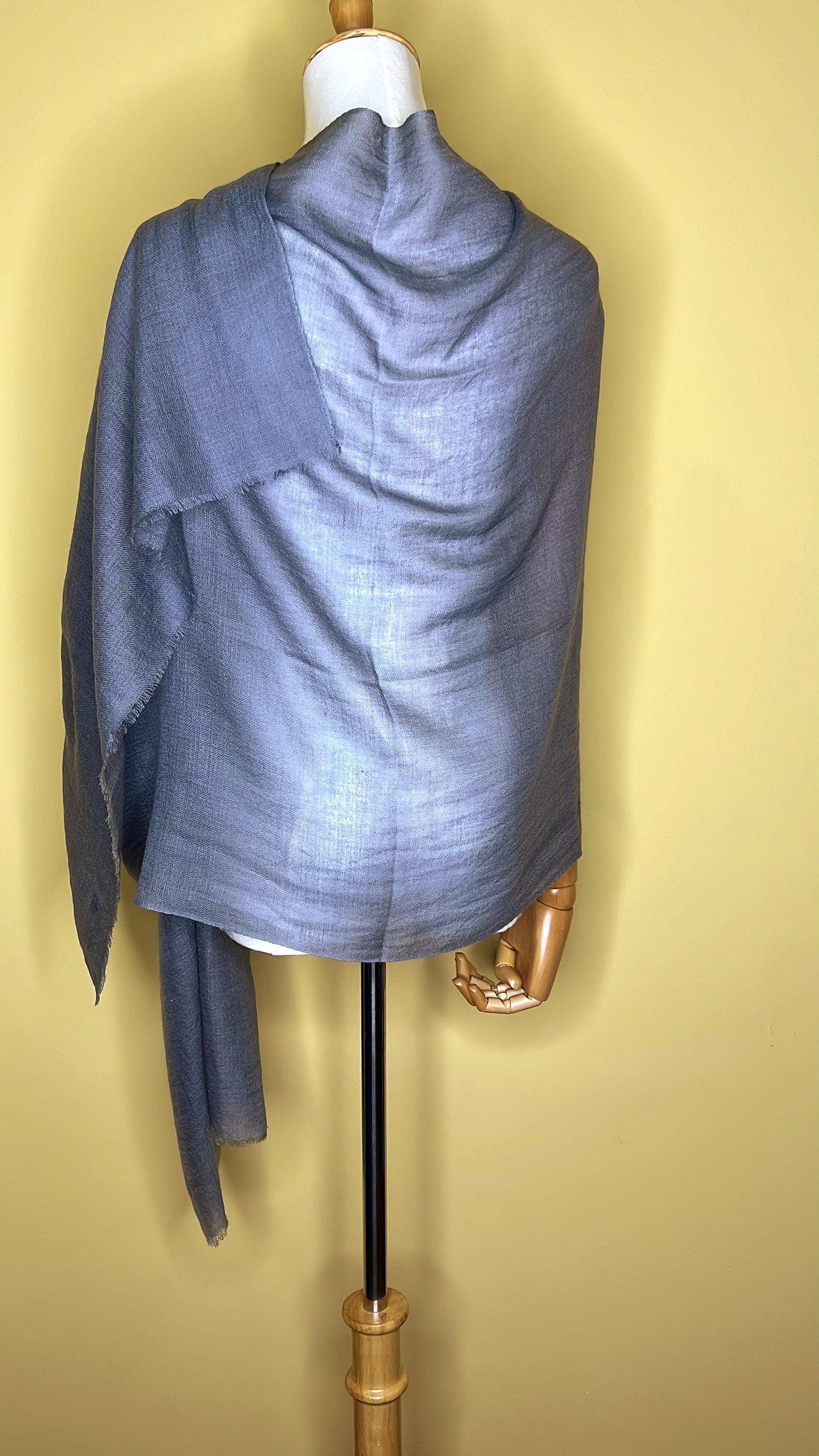 100% Pure Himalayan Cashmere Pashmina Shawl - Mustang Mist Grey