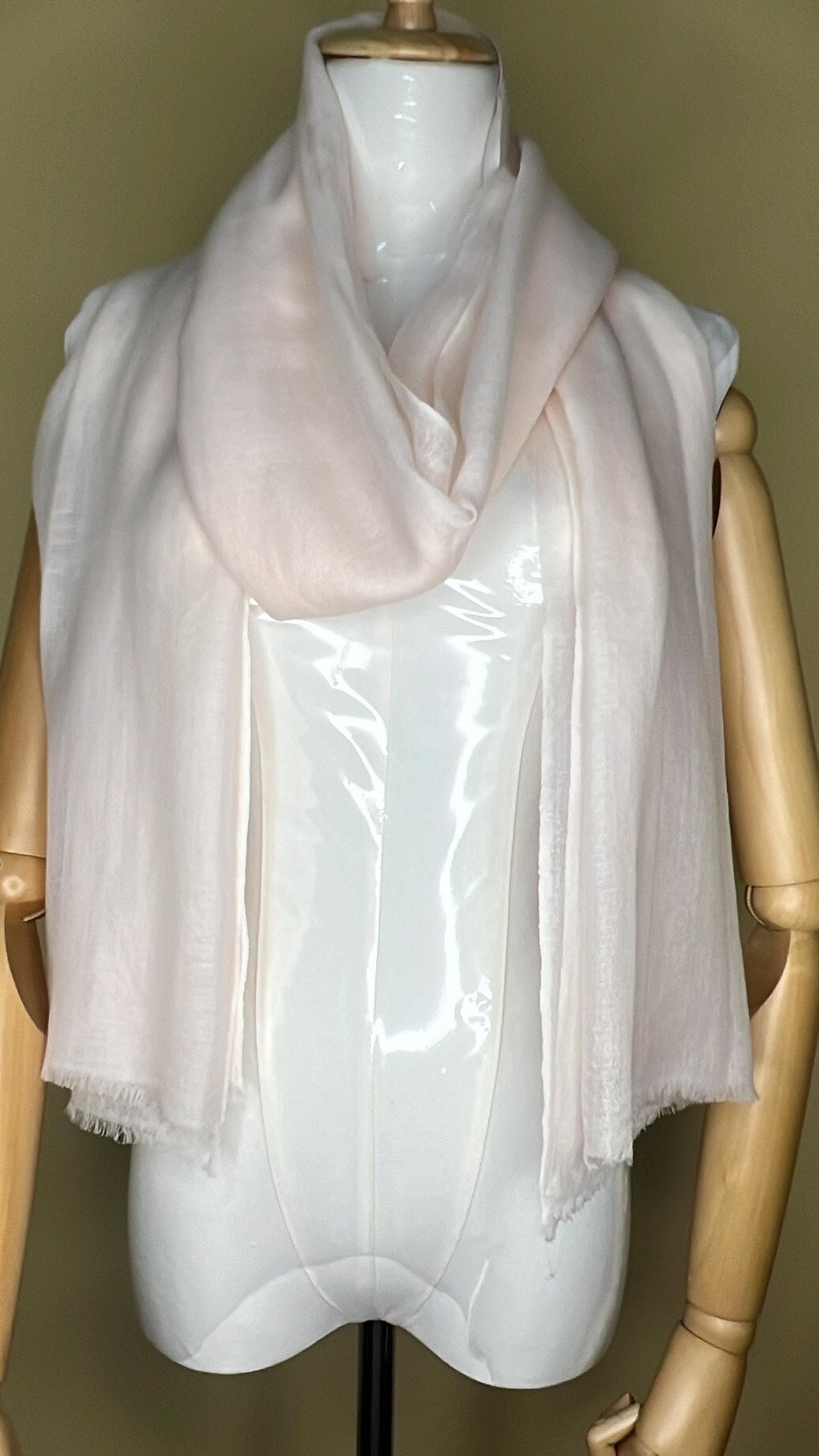 100% Pure Himalayan Cashmere Pashmina Shawl - Annapurna Pearl Pink