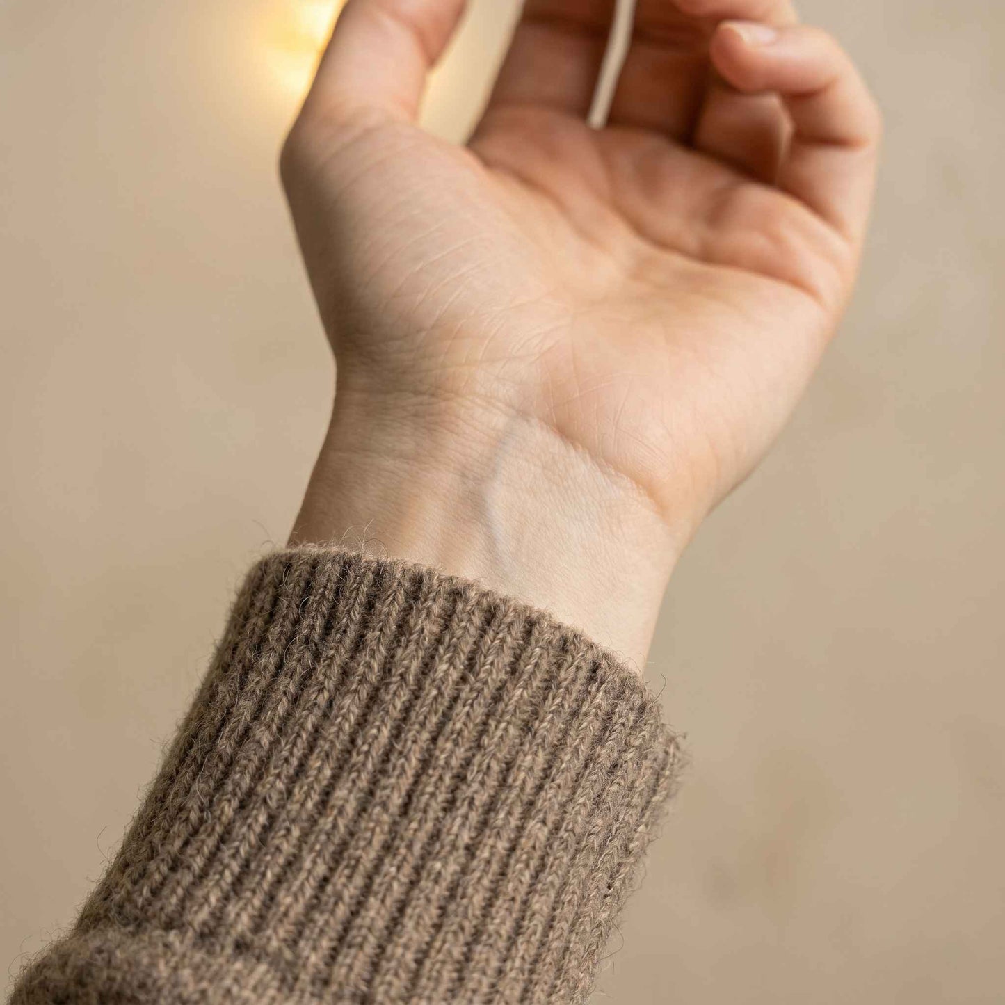100% Undyed Cashmere Women's Hoodie — Chemical-Free Natural Chyangra Cashmere