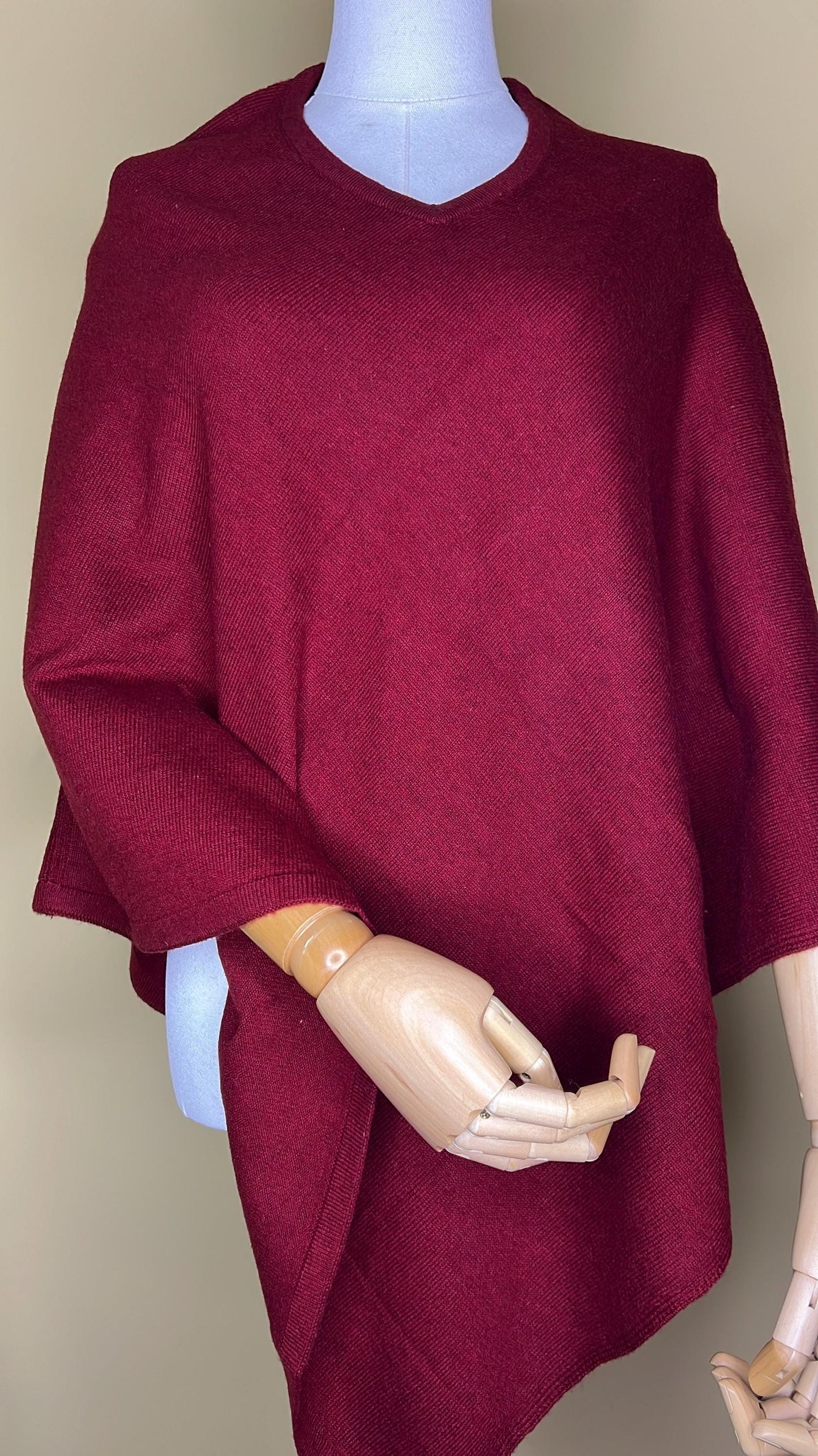 100% Pure Himalayan Cashmere Pashmina Poncho - Mustang Collection Ruby Red