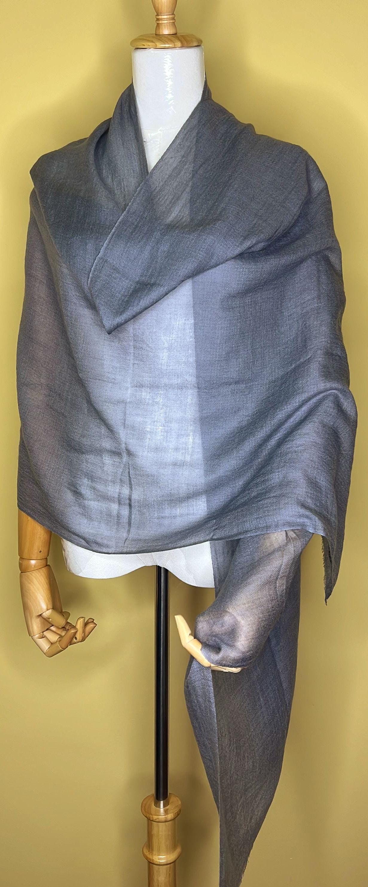100% Pure Himalayan Cashmere Pashmina Shawl - Mustang Mist Grey