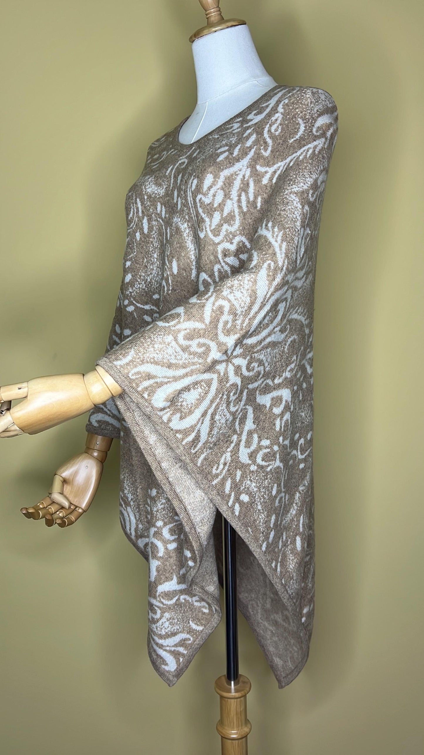 100% Pure Himalayan Cashmere Pashmina Poncho - Mustang Collection Skin Brown Paisley