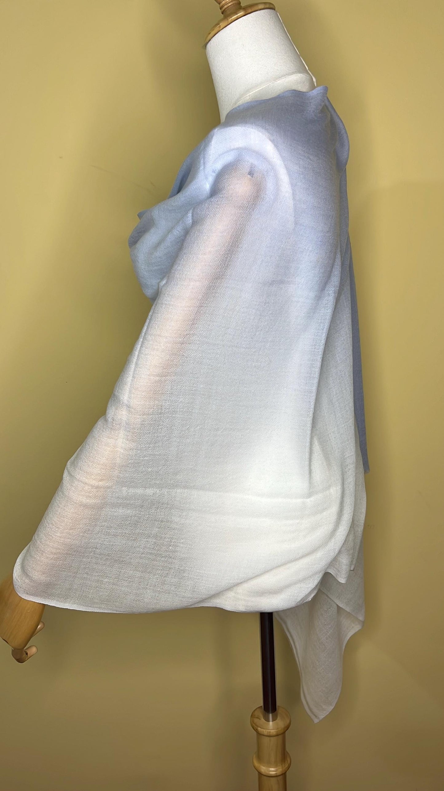 100% Pure Himalayan Cashmere Pashmina Shawl - Gosaikunda Azure