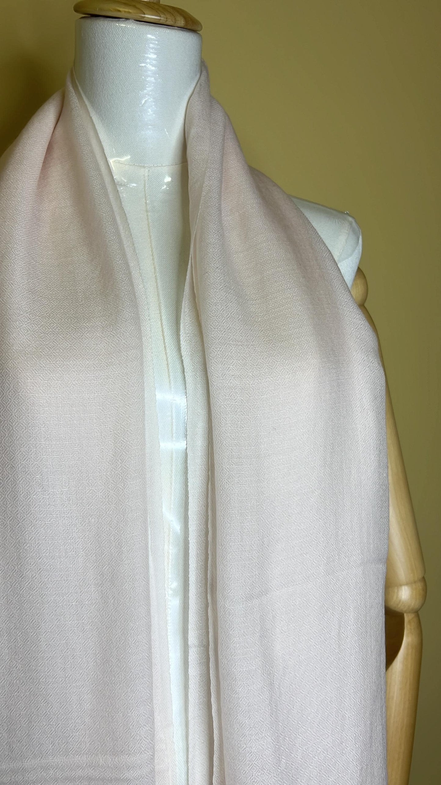 100% Pure Himalayan Cashmere Pashmina Shawl - Annapurna Pearl Pink