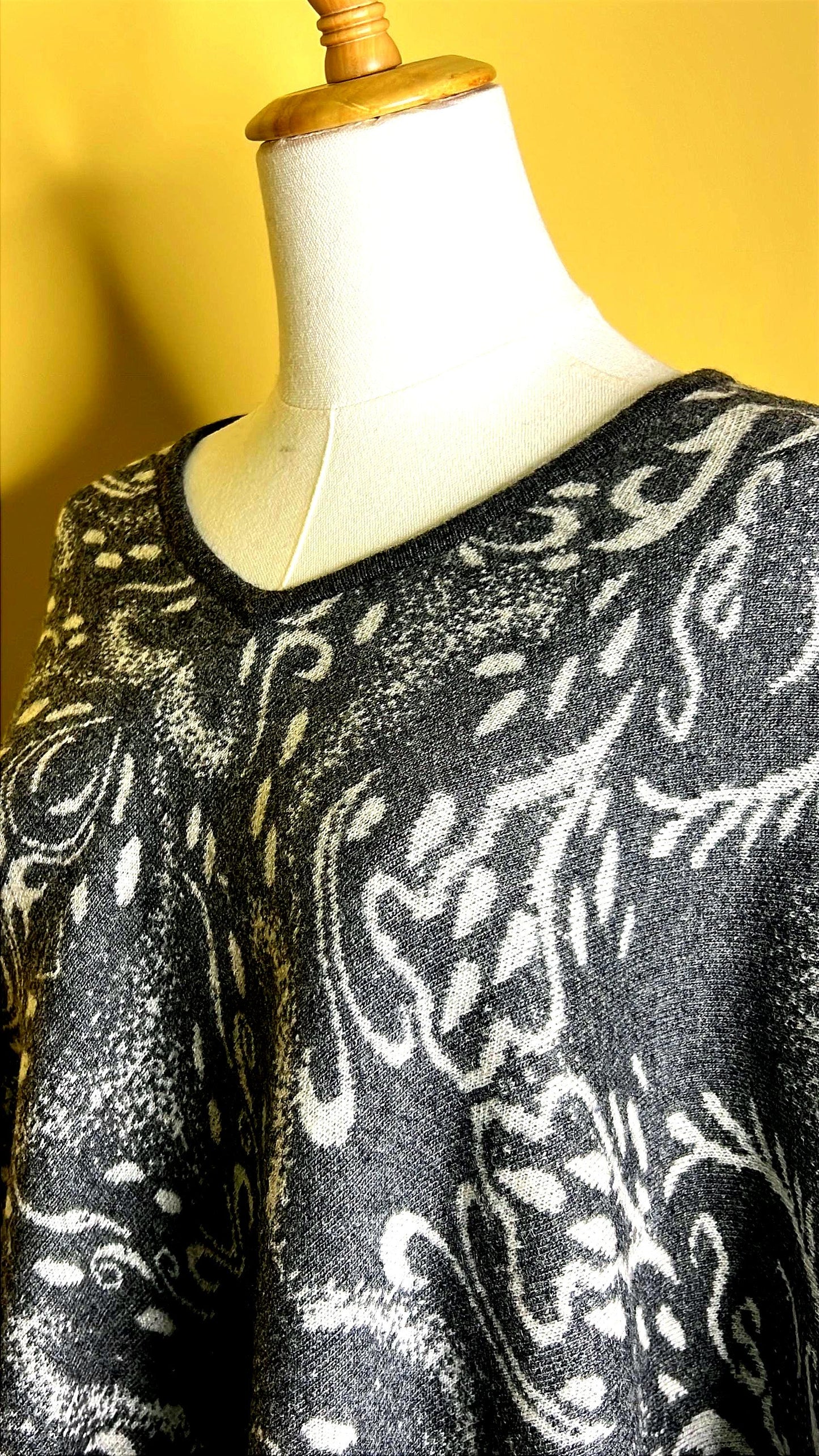NPIA Certified 100% Pure Cashmere Poncho | Himalayan Changra Goat Cashmere | Smoky Magnolia Cape Wrap | Nepal Handmade Ethical Premium