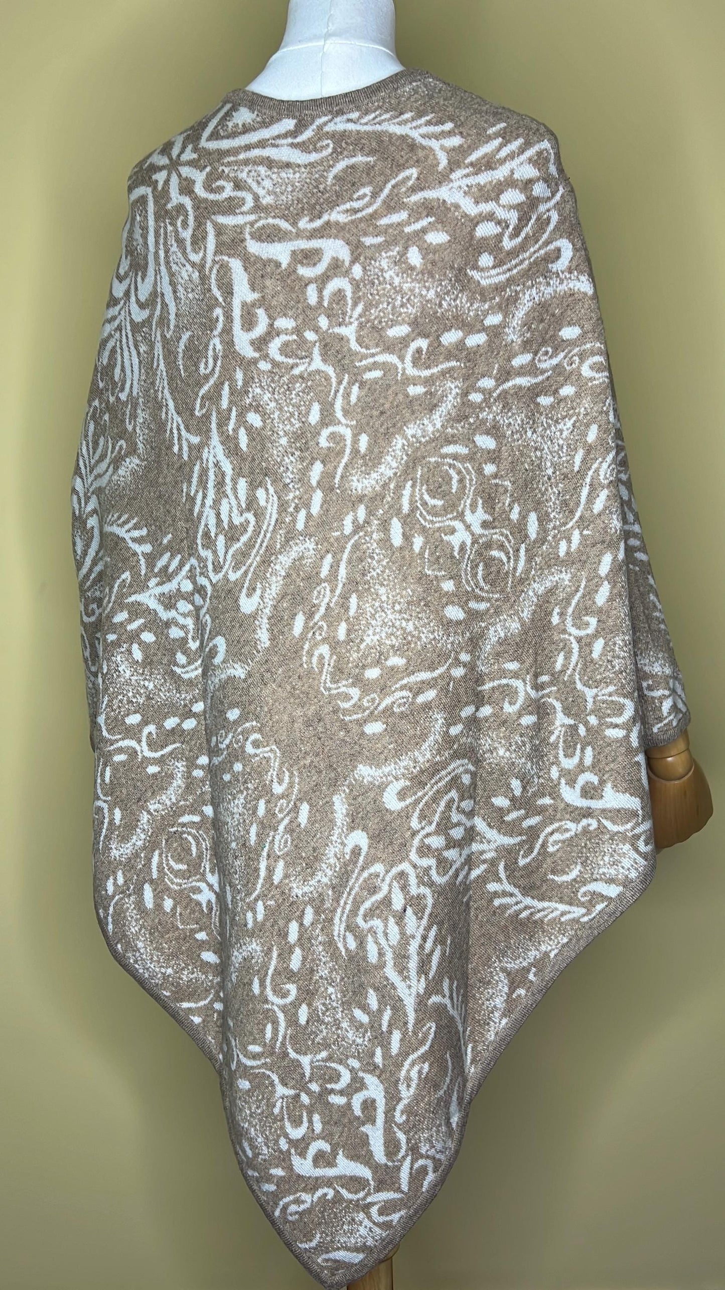100% Pure Himalayan Cashmere Pashmina Poncho - Mustang Collection Skin Brown Paisley