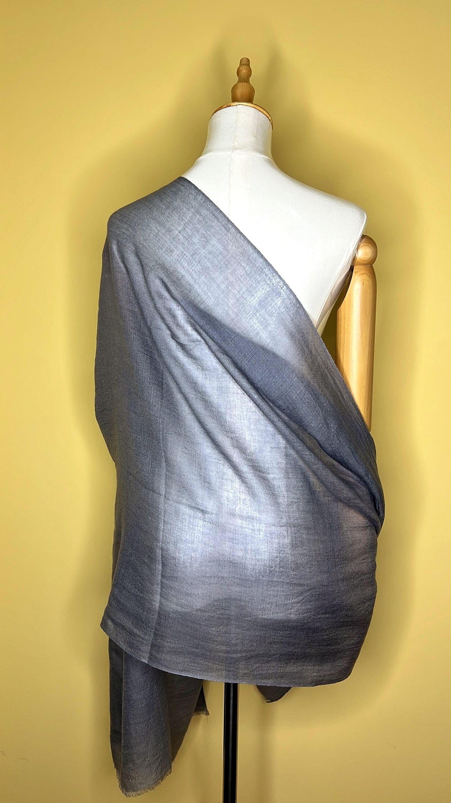 100% Pure Himalayan Cashmere Pashmina Shawl - Mustang Mist Grey