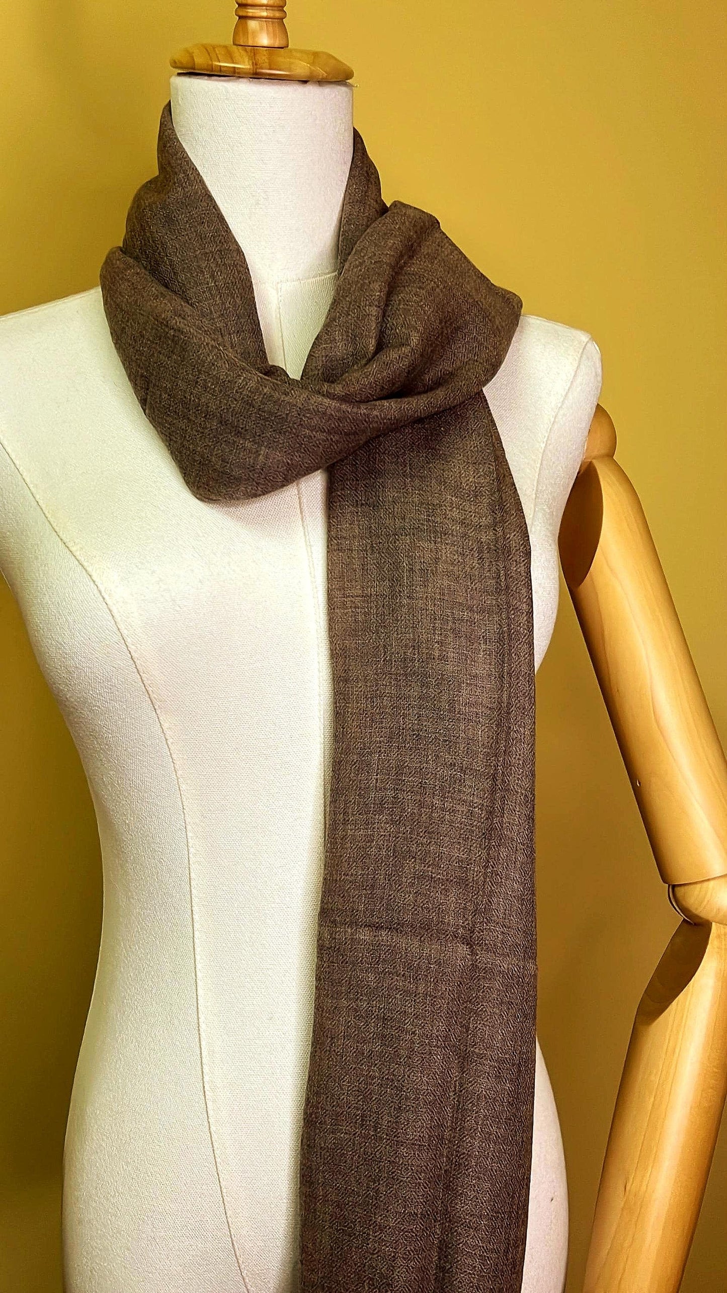 100% Pure Himalayan Cashmere Pashmina Shawl - Upper Dolpo Annapurna Mocha