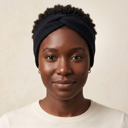Gomba twisted-front cashmere headband in Black, worn, view 1