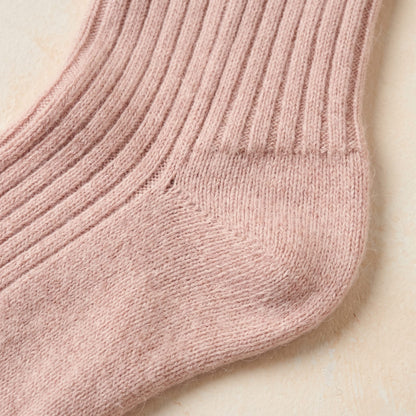 Blush Pink women's 100% cashmere knee-high socks - knit texture close-up