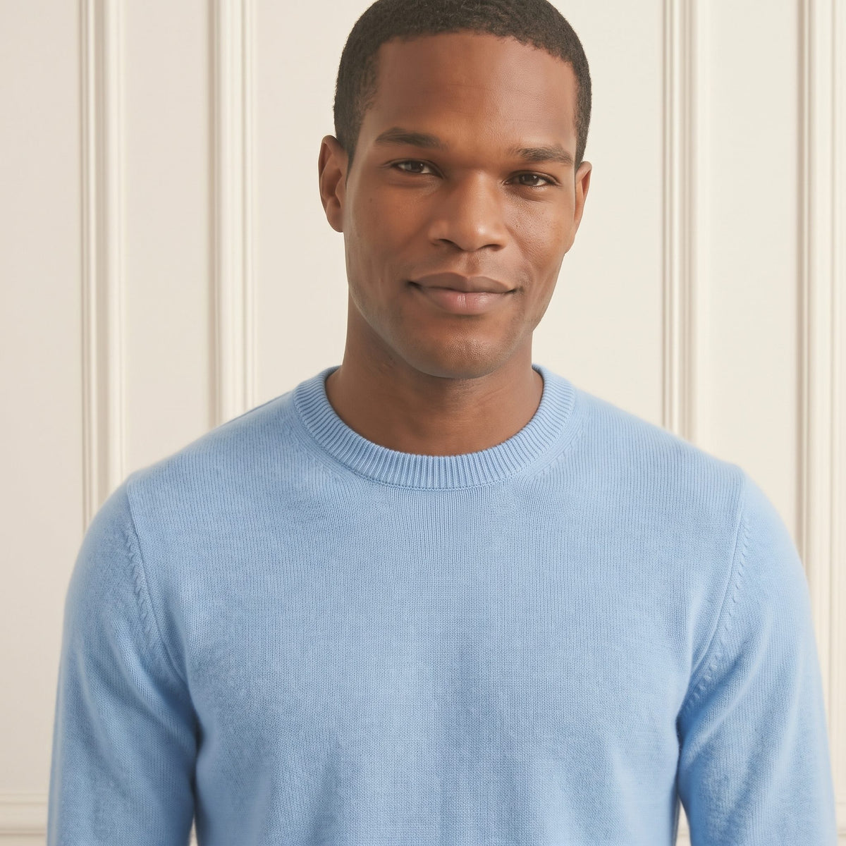 Sky blue men's 100% cashmere crewneck sweater - front view, close crop