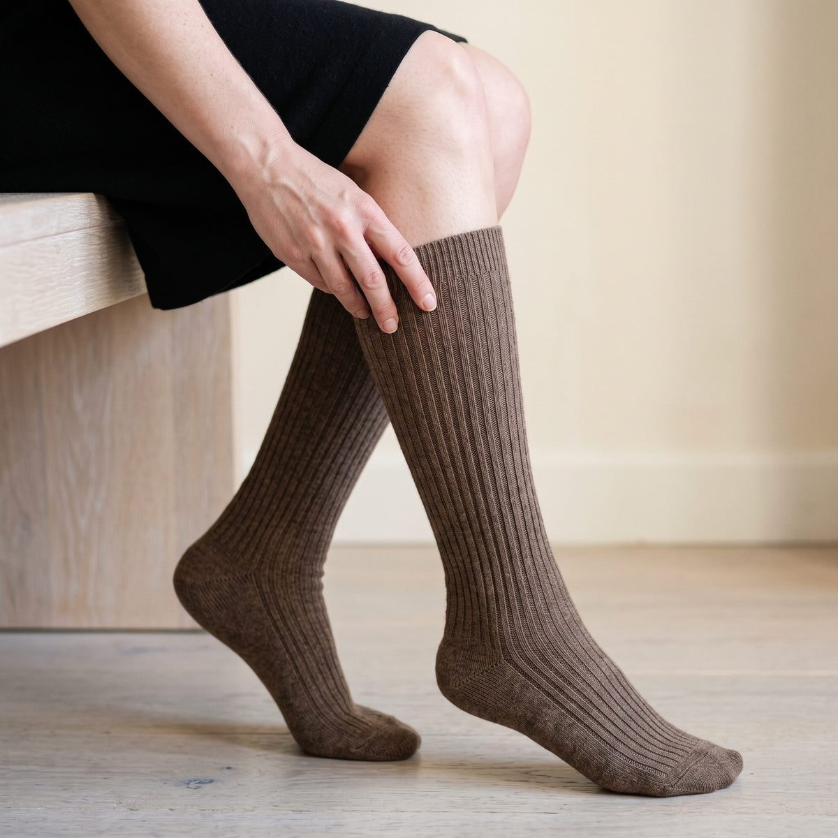 Brown women's 100% cashmere knee-high socks - worn by a model, view 3