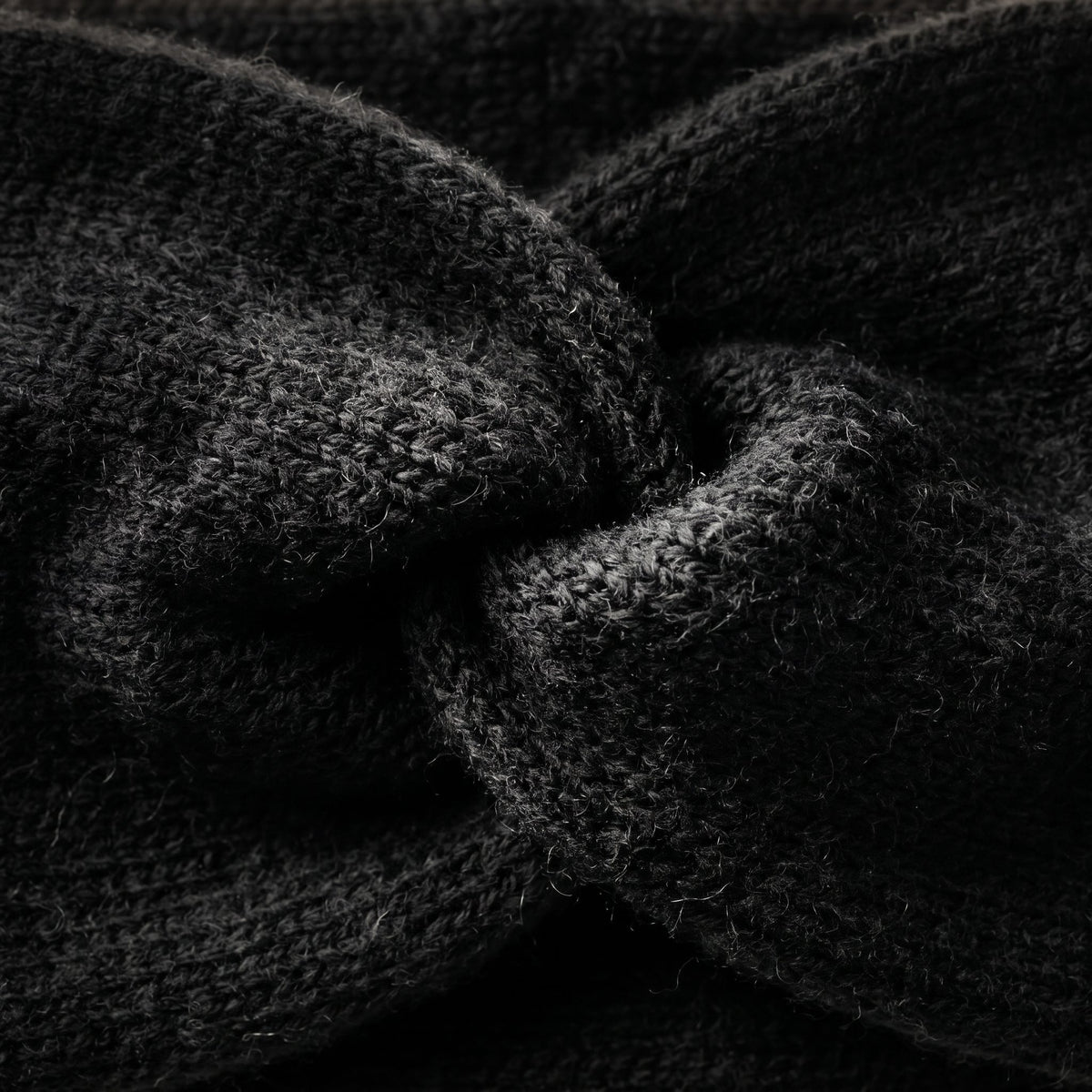Gomba twisted-front cashmere headband in Black, twist detail