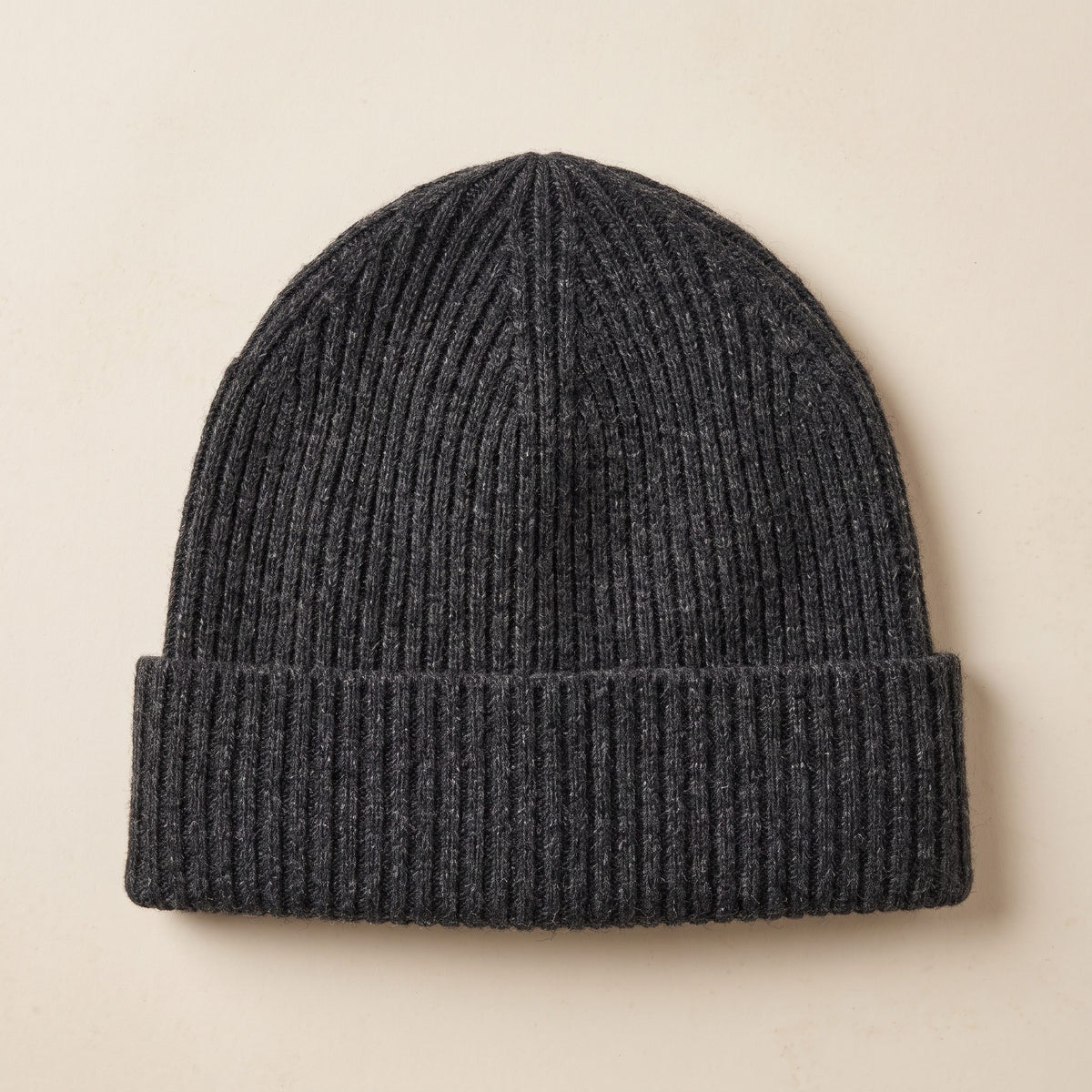 WRDM Women's Undyed Cashmere Beanie - Haven Ribbed Dark Grey Melange 1