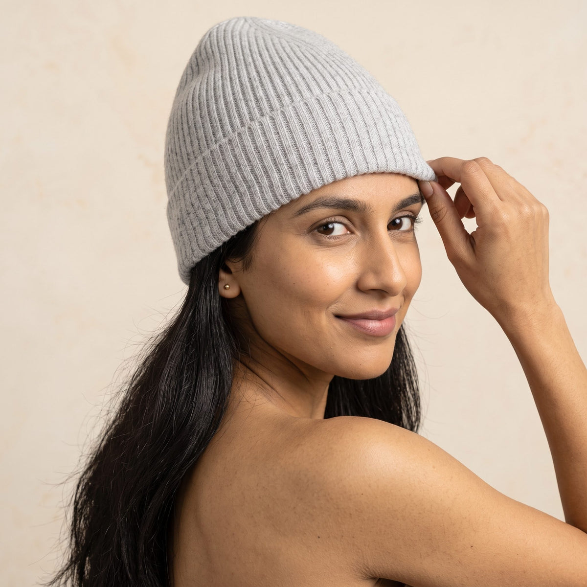 WRLM Women's Undyed Cashmere Beanie - Haven Ribbed Light Grey Melange 6