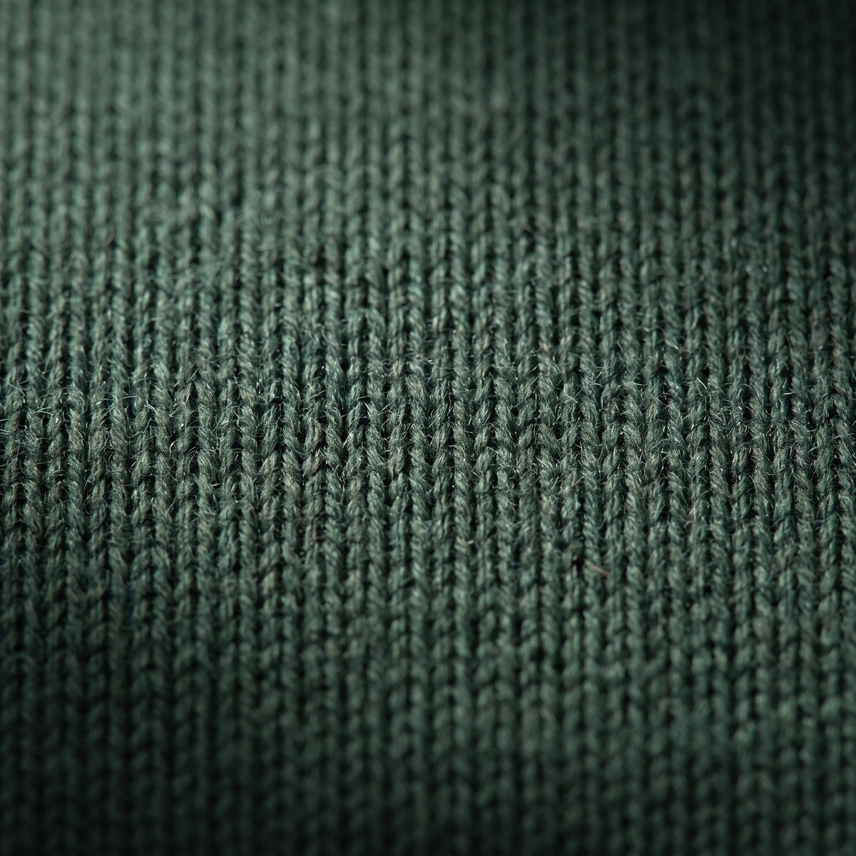 Gomba twisted-front cashmere headband in Pine, knit texture