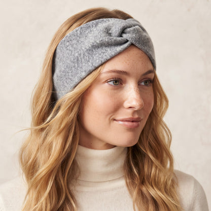 Undyed Gomba twisted-front cashmere headband in Mid Grey Melange, worn side