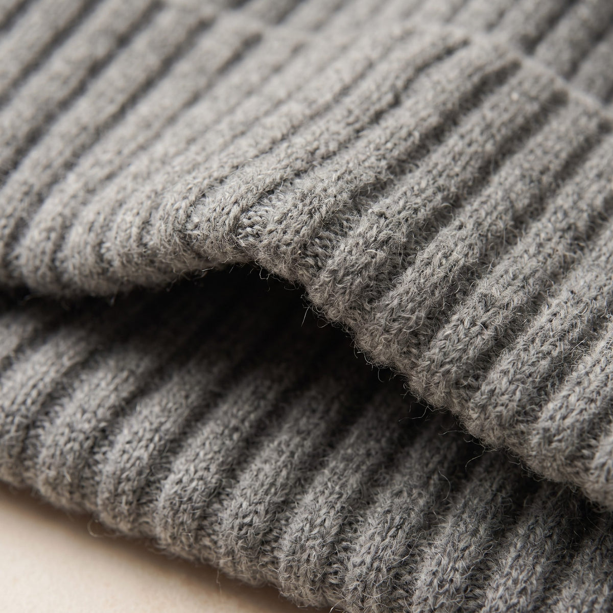 WRMM Women's Undyed Cashmere Beanie - Haven Ribbed Mid Grey Melange 2