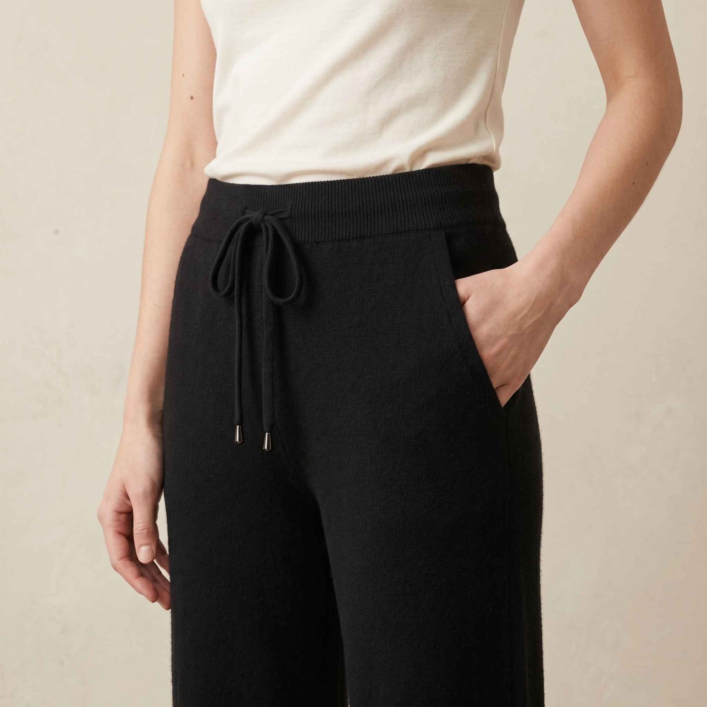 The Zenith Pure Himalayan Cashmere Sweatpant For Women