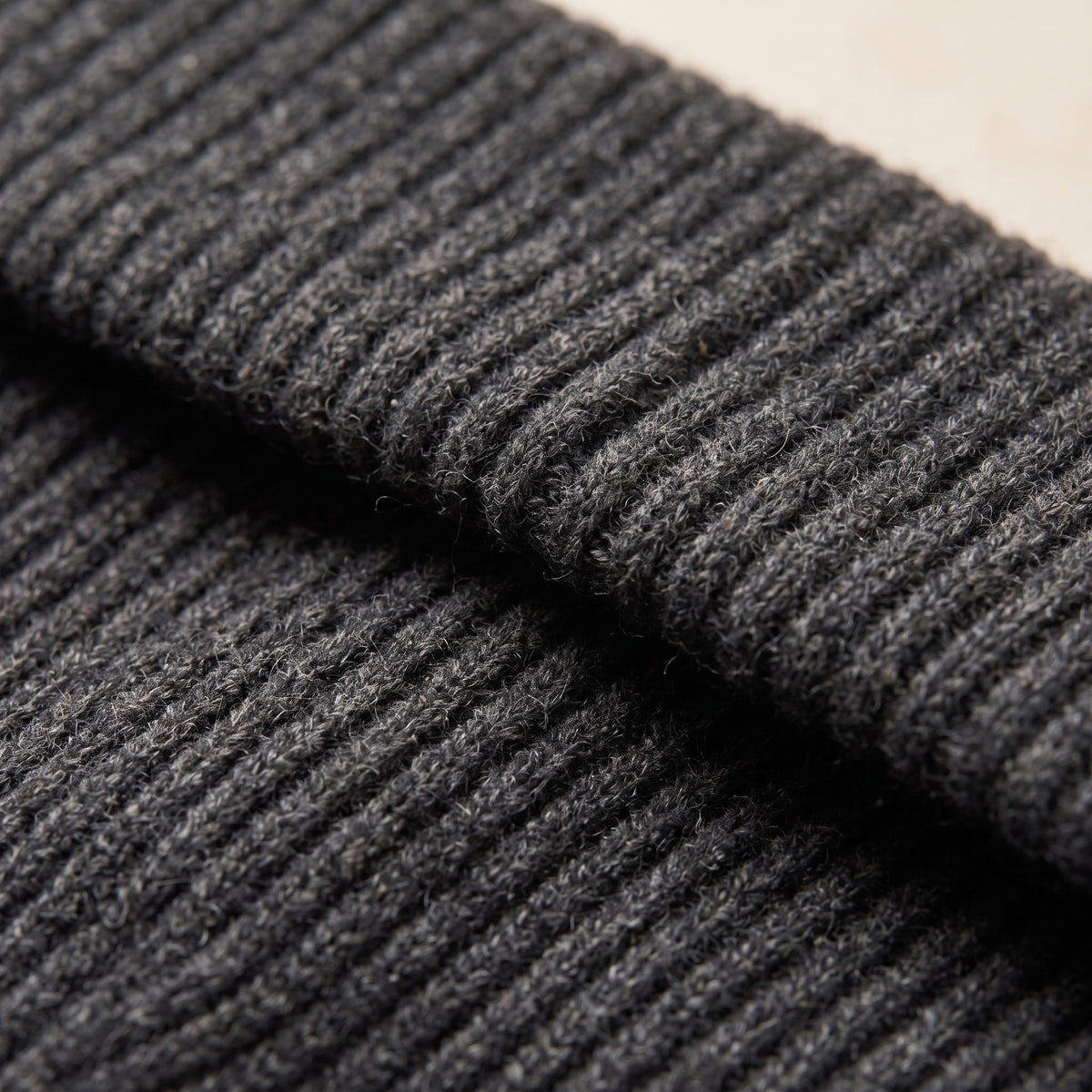 WRDM Women's Undyed Cashmere Beanie - Haven Ribbed Dark Grey Melange 2