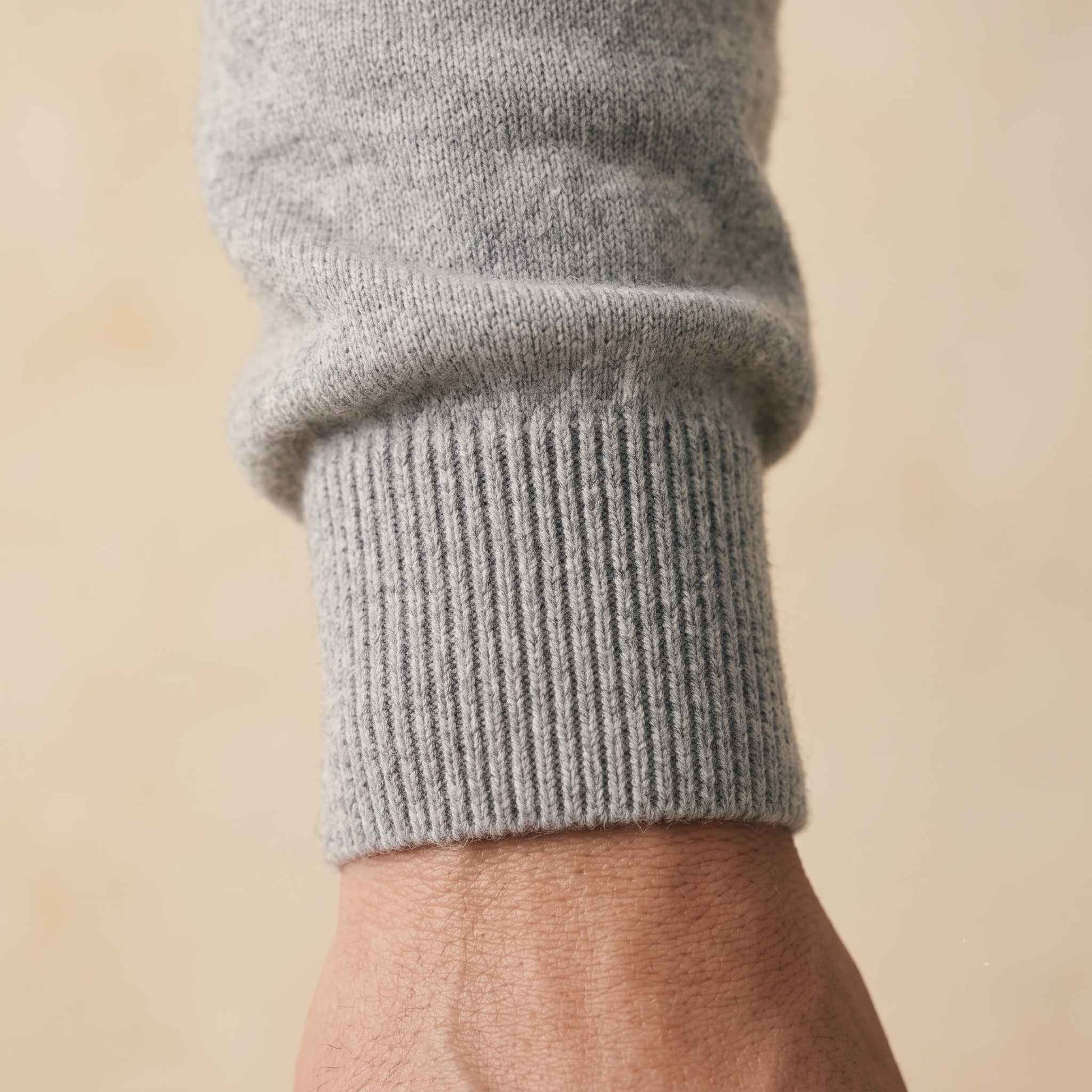 Men's undyed cashmere quarter-zip sweater, Executive in Light Grey Melange - view 5