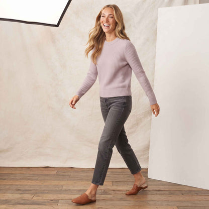 Women's heavyweight ribbed cashmere crewneck sweater in Lilac — view 1