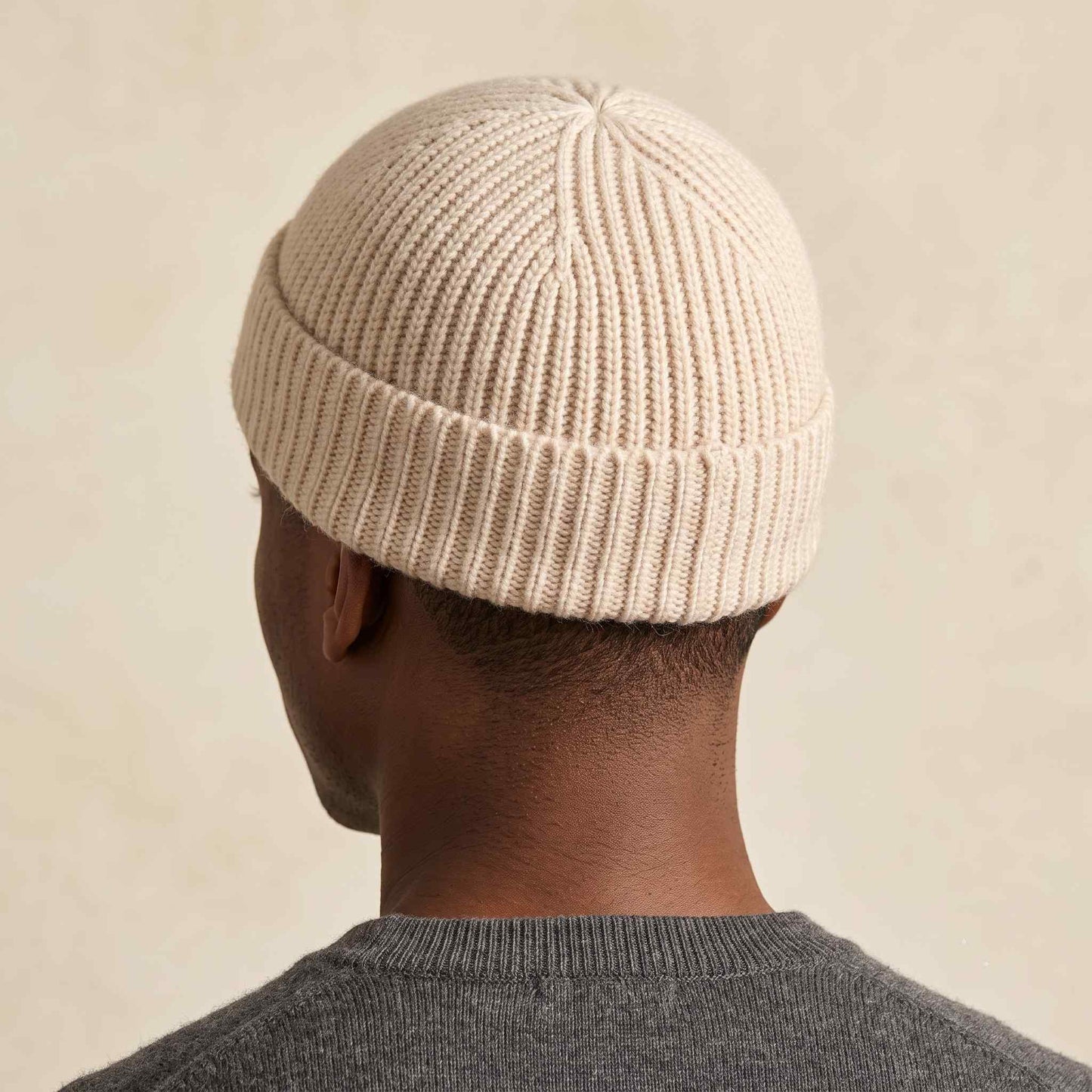 Men's hand-knit ribbed cashmere beanie, Noma in Off White - view 1