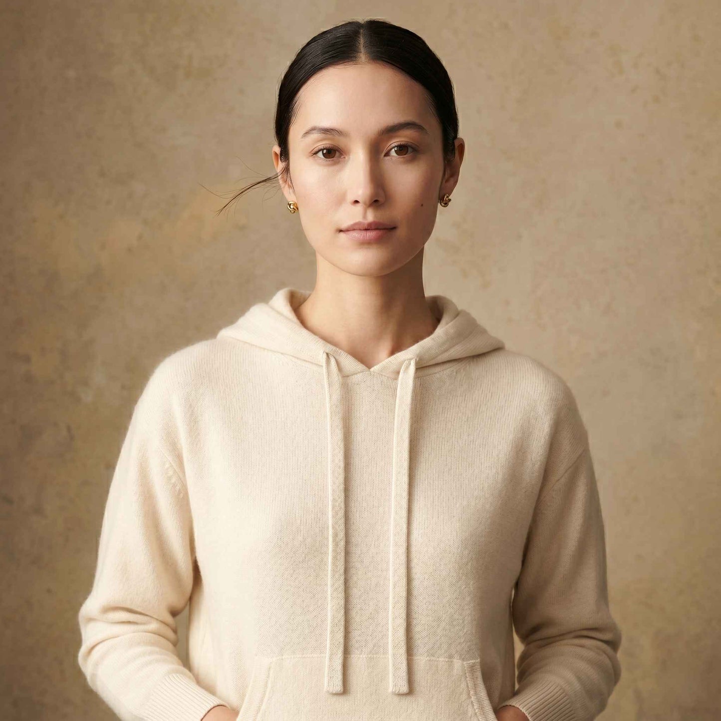 100% Cashmere Women's Pullover Hoodie — 2-Ply 16-Micron Himalayan Cashmere