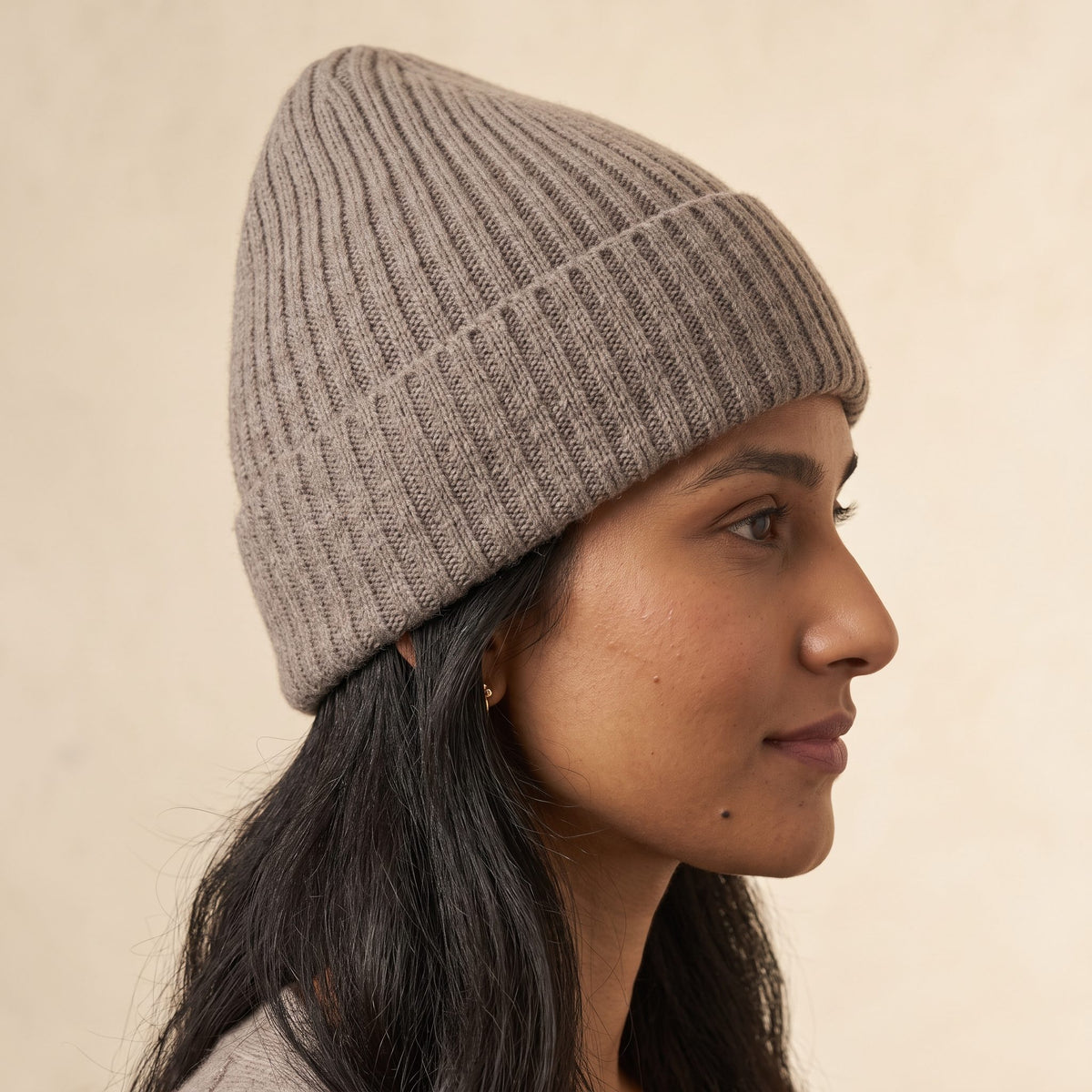 WRTM Women's Undyed Cashmere Beanie - Haven Ribbed Toast Melange 5