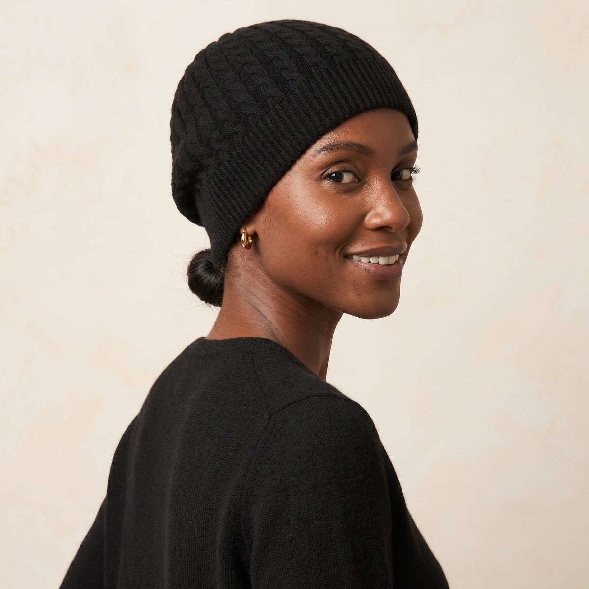 WCBK Women's Cashmere Beanie - Heritage Cable Knit Black 6