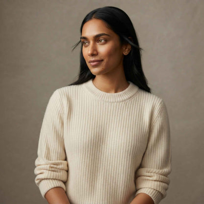 Women's heavyweight ribbed cashmere crewneck sweater in Off White — view 2