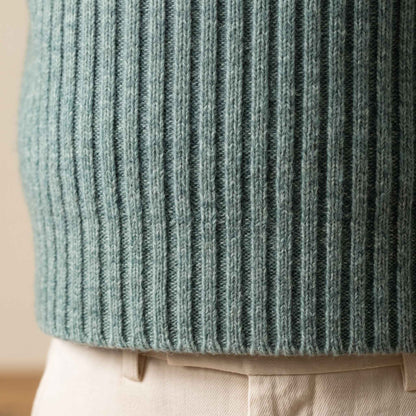 Men's ultra-thick 4-ply cashmere crewneck sweater in Heathered Jade — view 2
