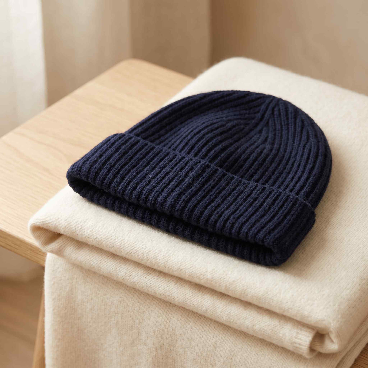 Women's hand-knit cashmere beanie in Midnight Navy - view 2