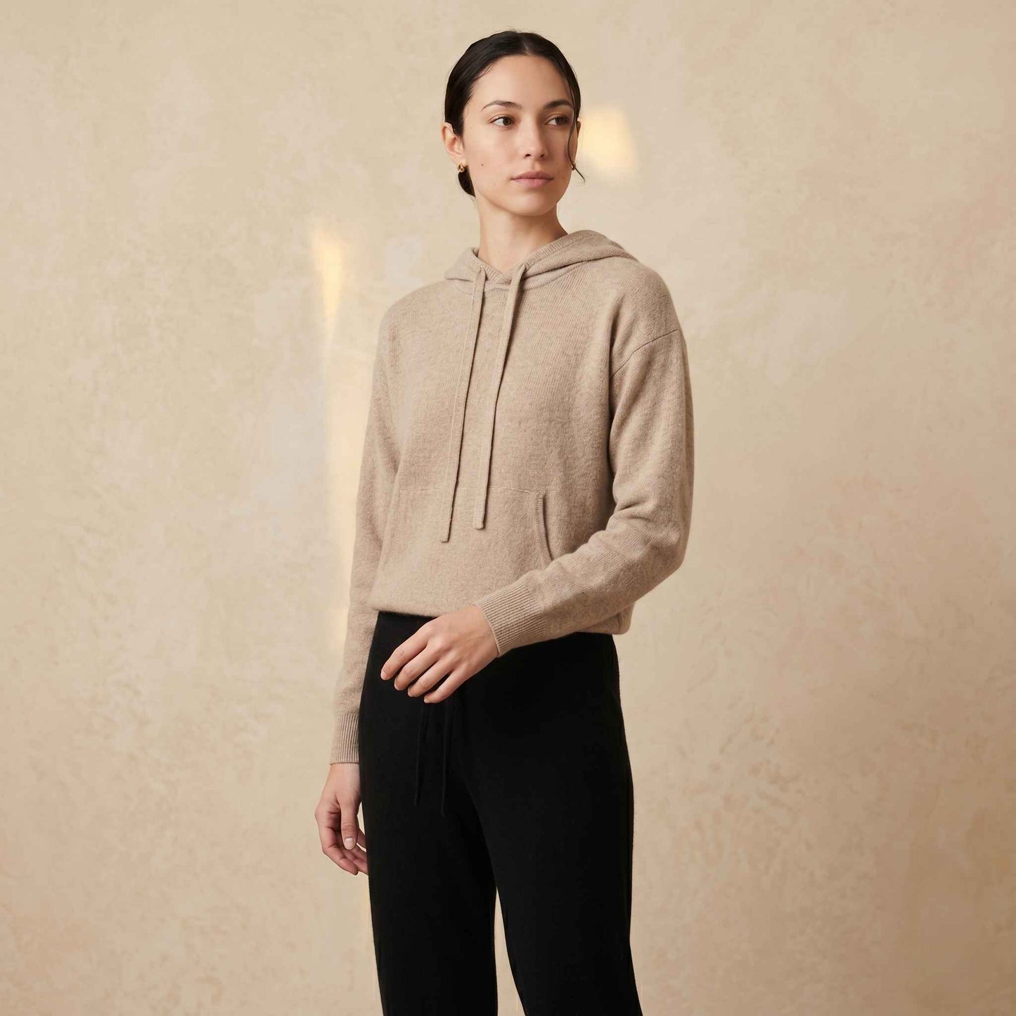 100% Undyed Cashmere Women's Hoodie — Chemical-Free Natural Chyangra Cashmere