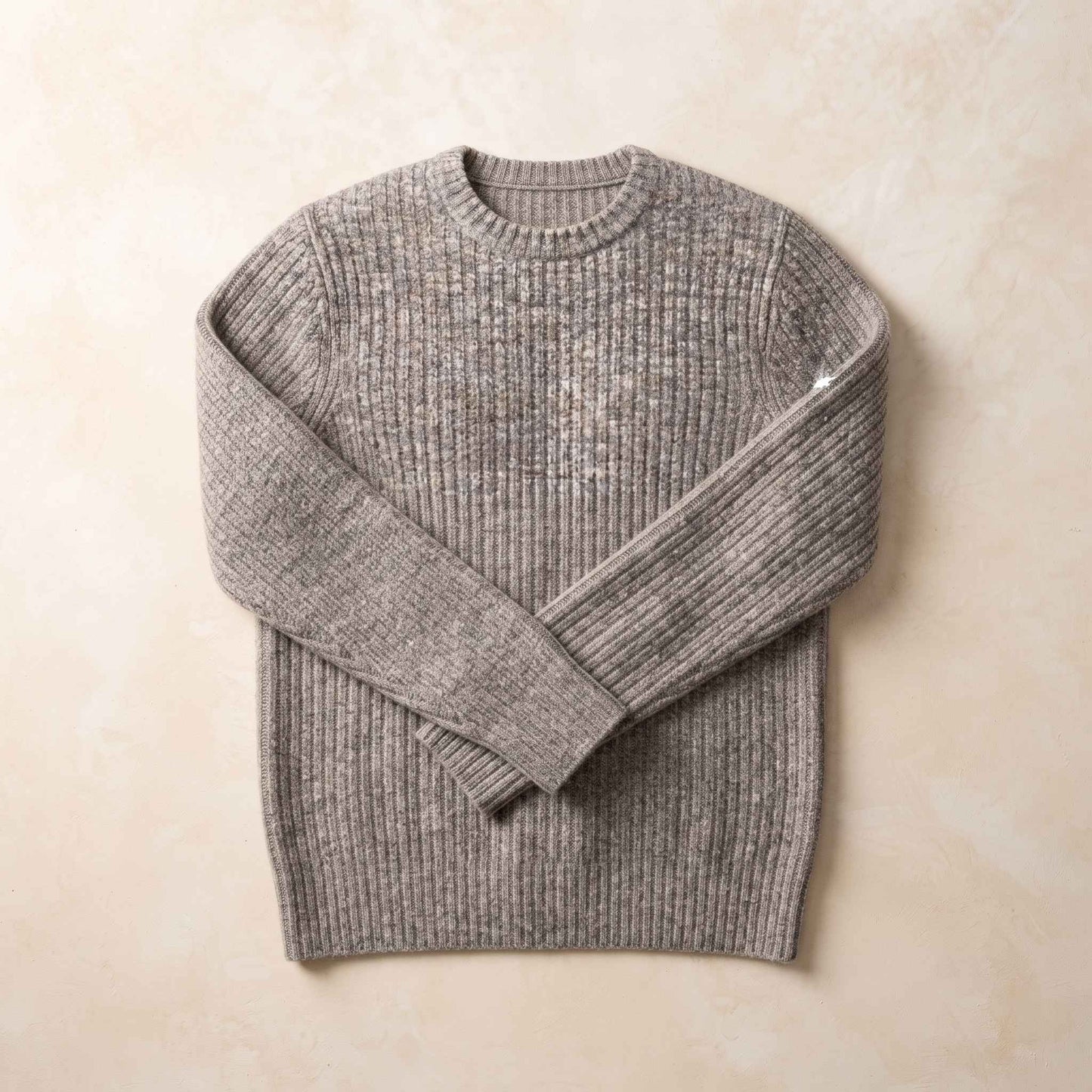 Men's ribbed cashmere crewneck sweater, Signature in Mid Grey Melange - view 2