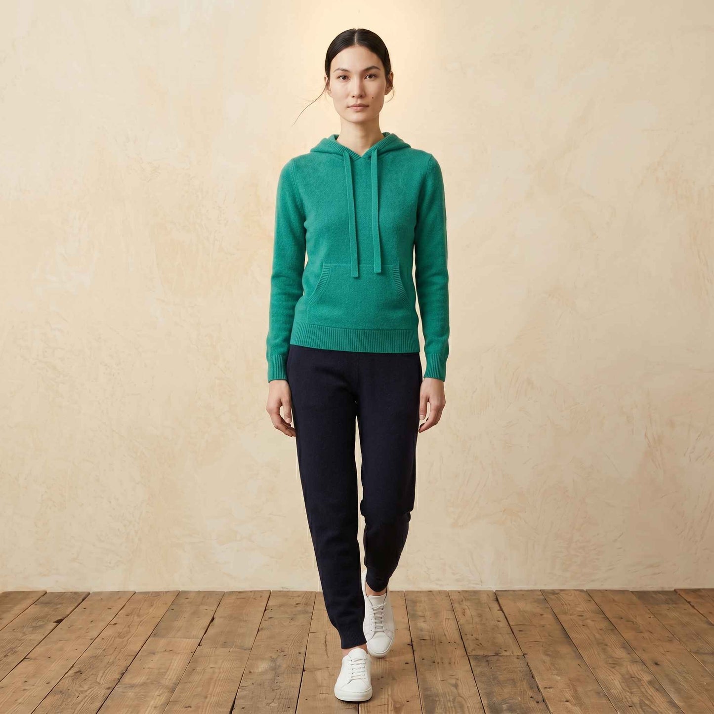 100% Cashmere Women's Pullover Hoodie — 2-Ply 16-Micron Himalayan Cashmere