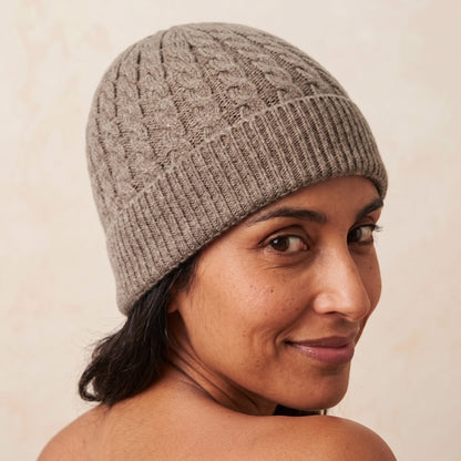 WCTM Women's Undyed Cashmere Beanie - Heritage Cable Knit Toast Melange 7
