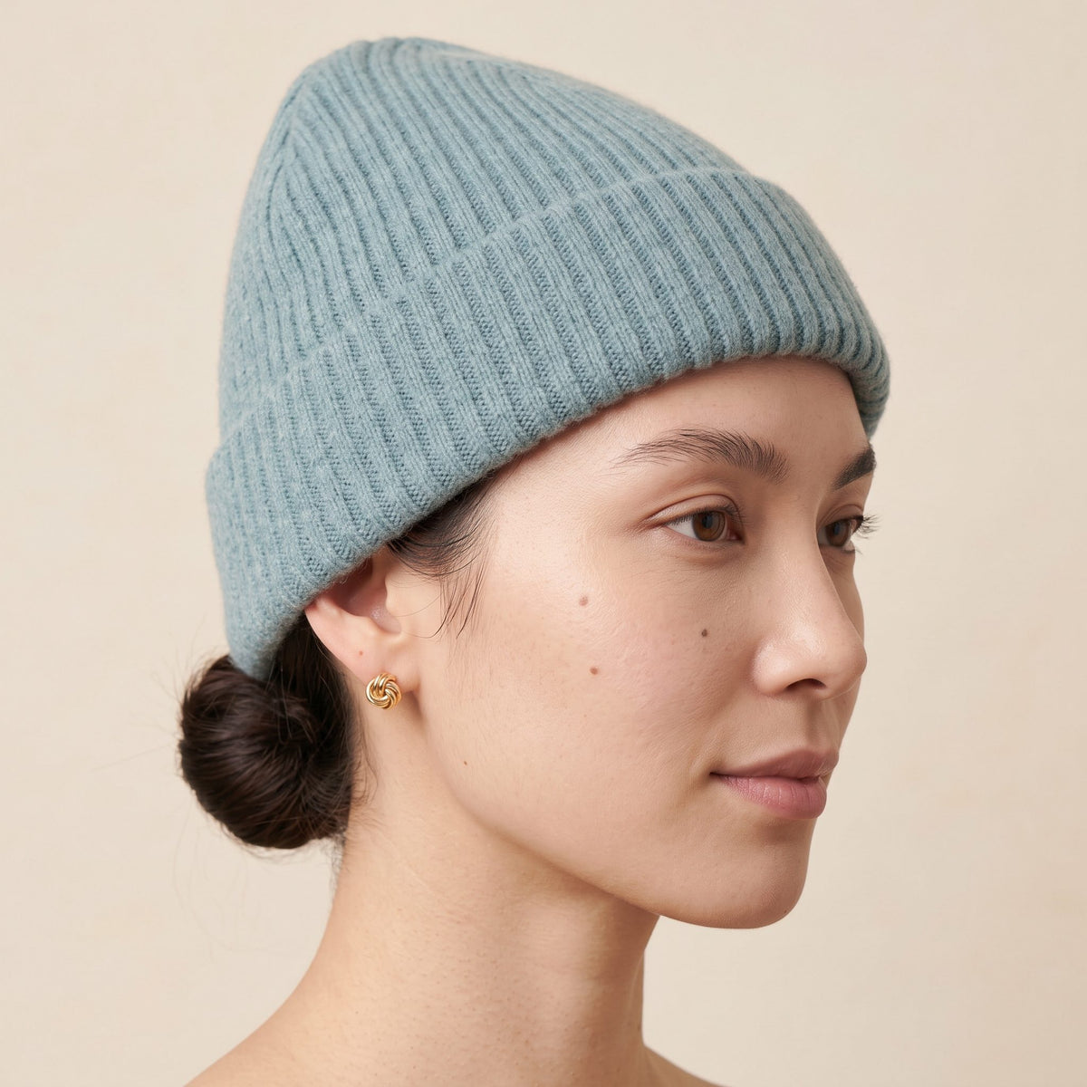 WRAQ Women's Cashmere Beanie - Haven Ribbed Aqua 4