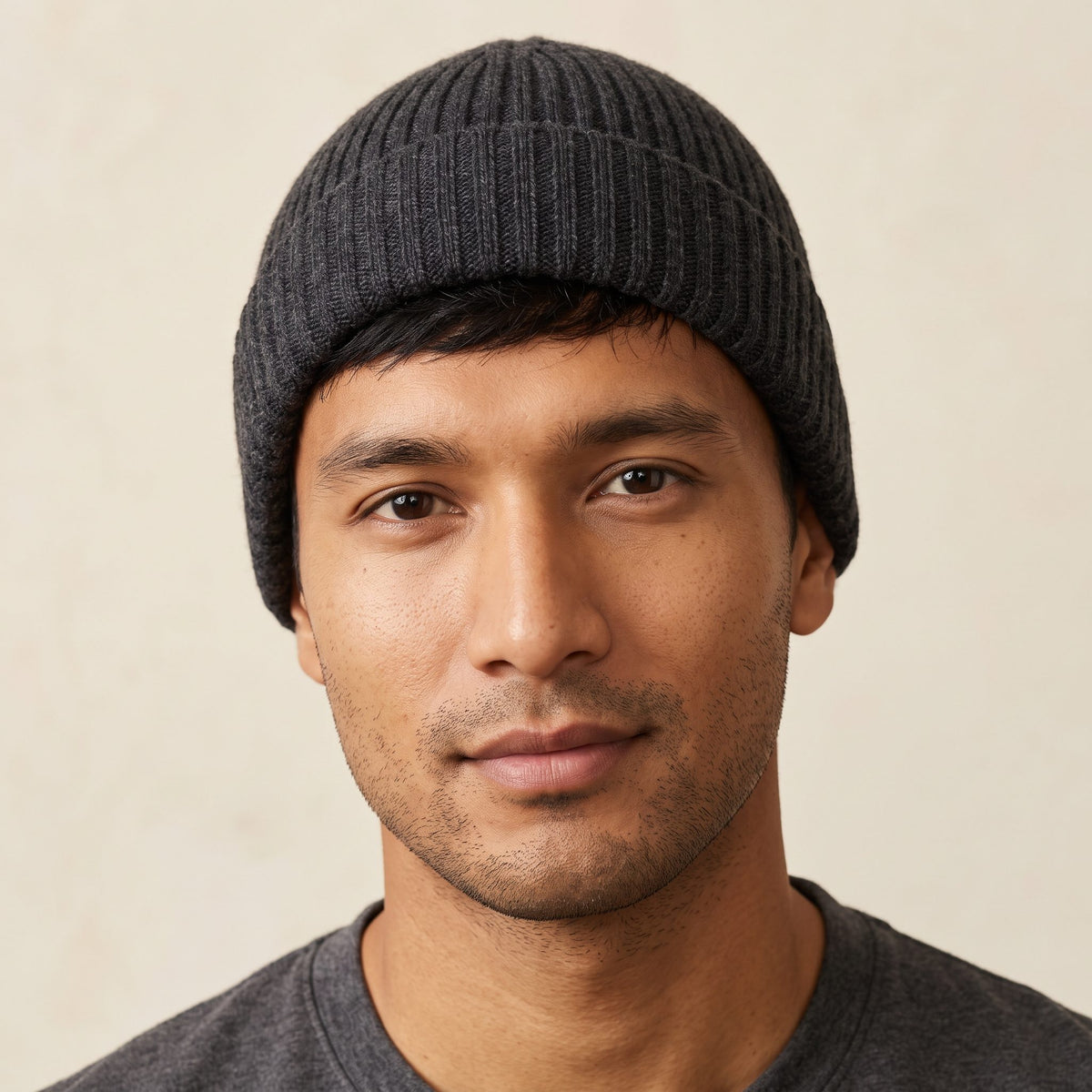 HRDM Men's Undyed Cashmere Beanie - Haven Ribbed Dark Grey Melange 4