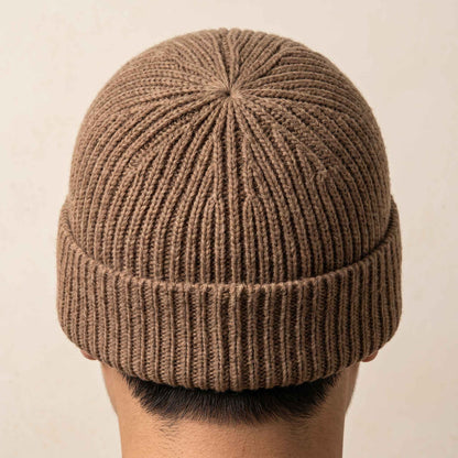 Men's undyed cashmere beanie, natural melange in Toast Melange - view 2