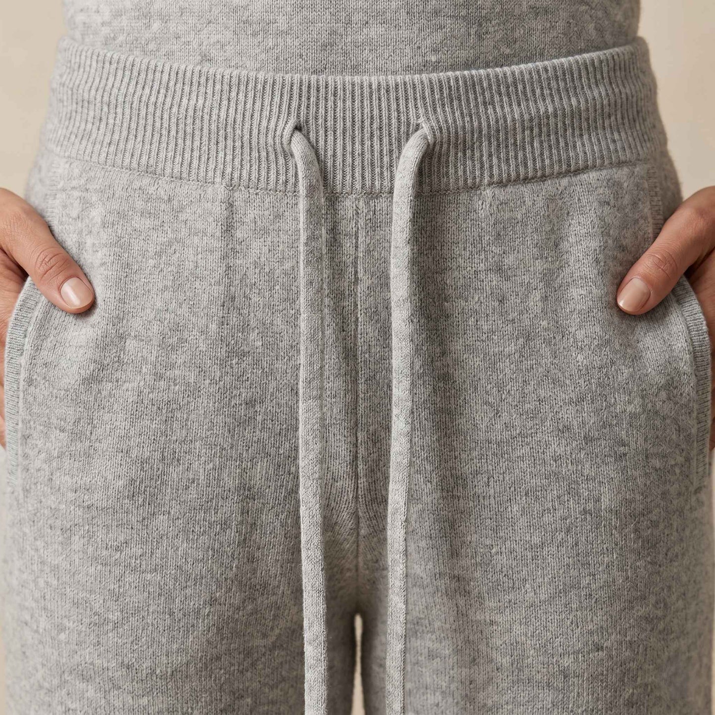The Zenith Natural Jogger Undyed Himalayan Cashmere For Women