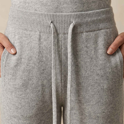 The Zenith Natural Jogger Undyed Himalayan Cashmere For Women