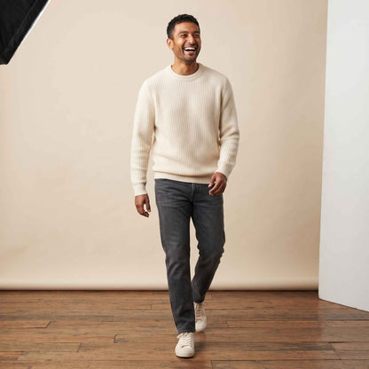 Men's ultra-thick 4-ply cashmere crewneck sweater in Off White — view 3