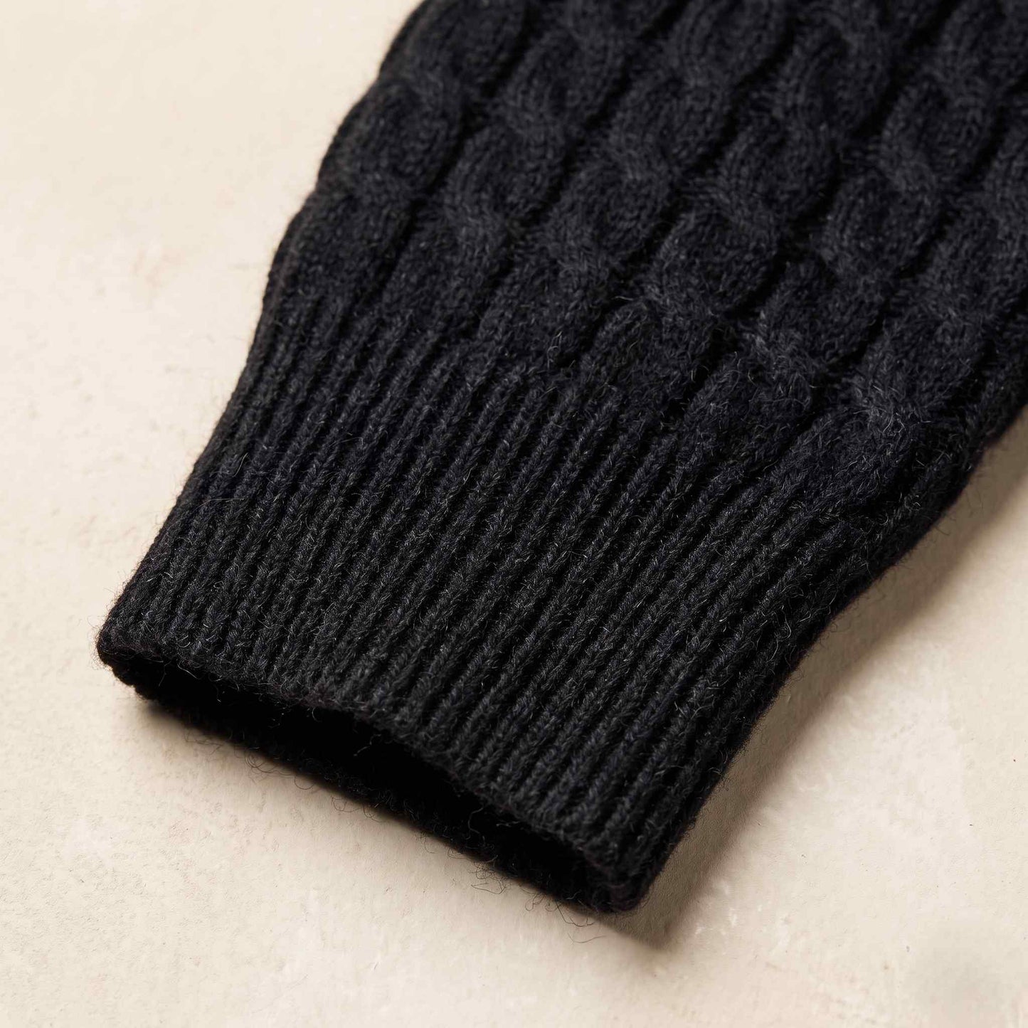 Men's cable-knit cashmere sweater, Atlas in Black - view 3