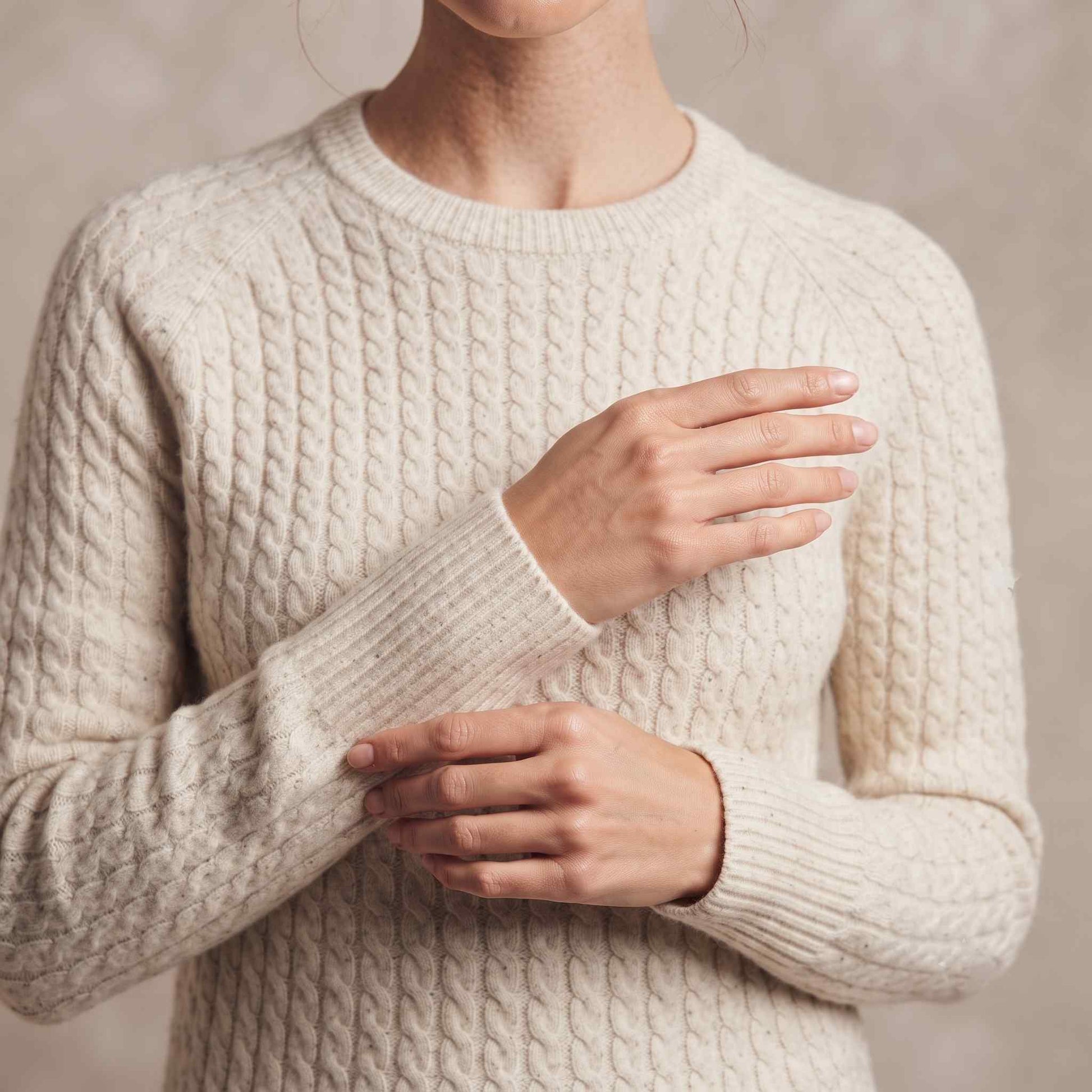 Women's cable-knit cashmere crewneck sweater, Grace in Off white - view 3