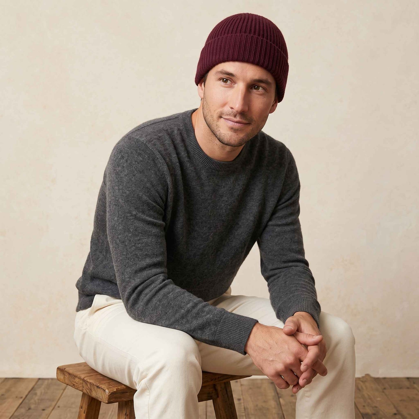Men's hand-knit ribbed cashmere beanie, Noma in Wine Red - view 2
