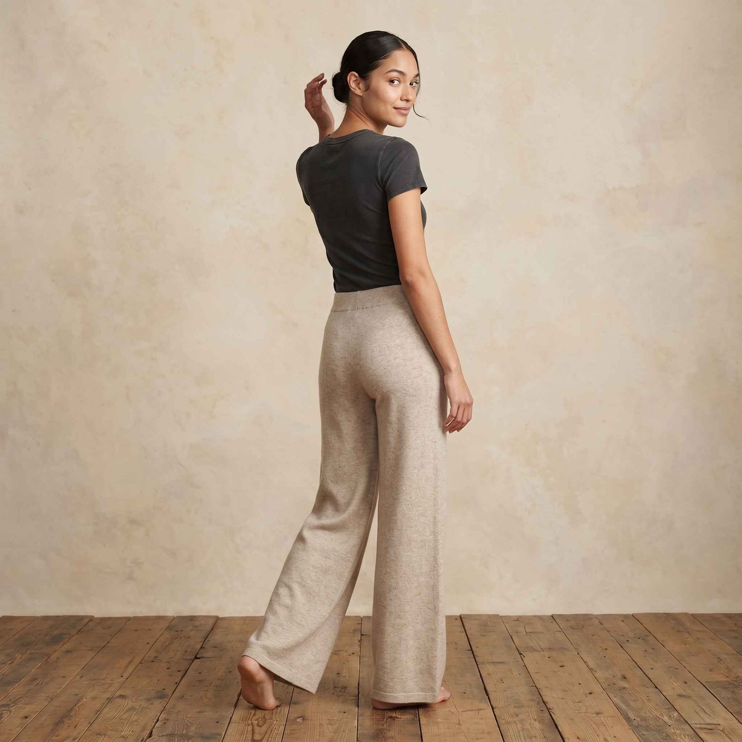 The Zenith Natural Sweatpant Undyed Himalayan Cashmere For Women