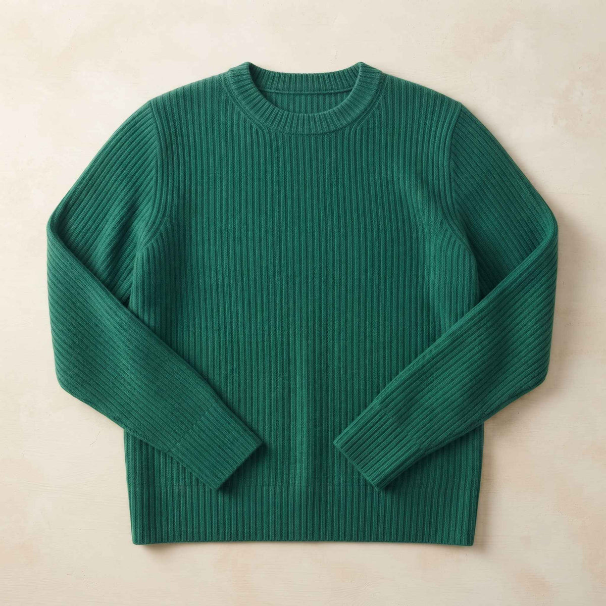 Women's heavyweight ribbed cashmere crewneck sweater in Kelly Green — view 4